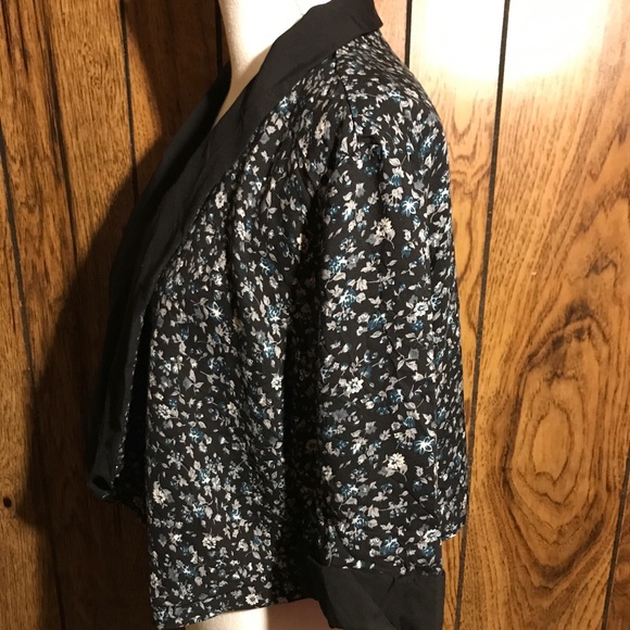 Women’s floral blazer jacket - Picture 2 of 4